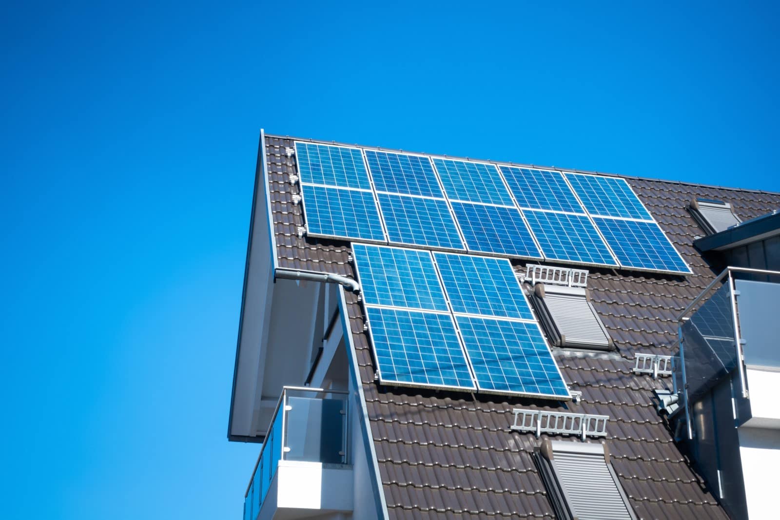 Sun-powered Workdays: Solar Energy In The Office